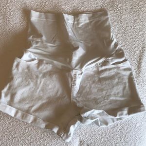 EUC white denim maternity shorts - full panel